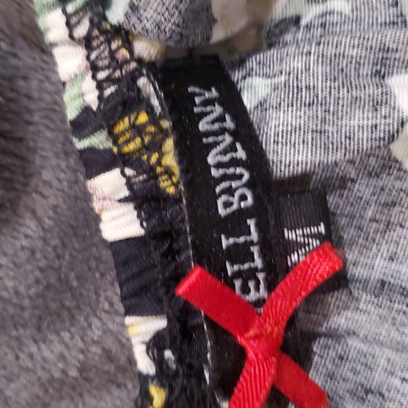 Hell bunny lemon top size small/medium - Picture 3 of 6